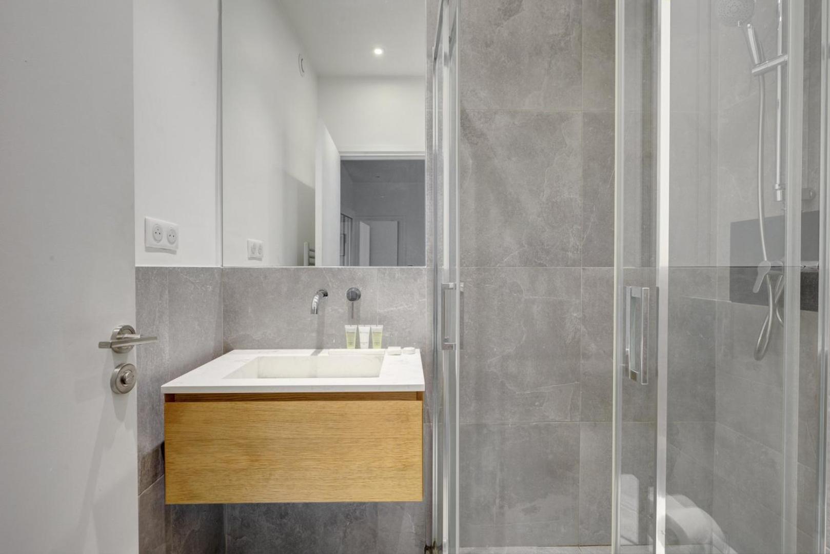 156 Suite Marlene - Superbe Appartement A Paris. Exterior foto